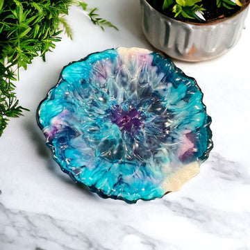 Trinket Dish with Leaf Embellishment