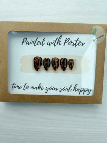 Tortoise shell nails