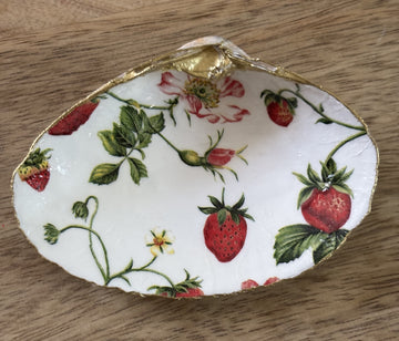 Decoupaged Clam Shell Jewelry/Trinket Dish - Strawberries