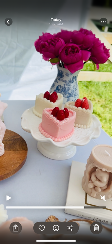 Heart cake candle