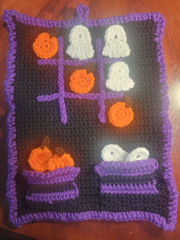 Ghost vs Pumpkin Tic Tac Toe Board Game