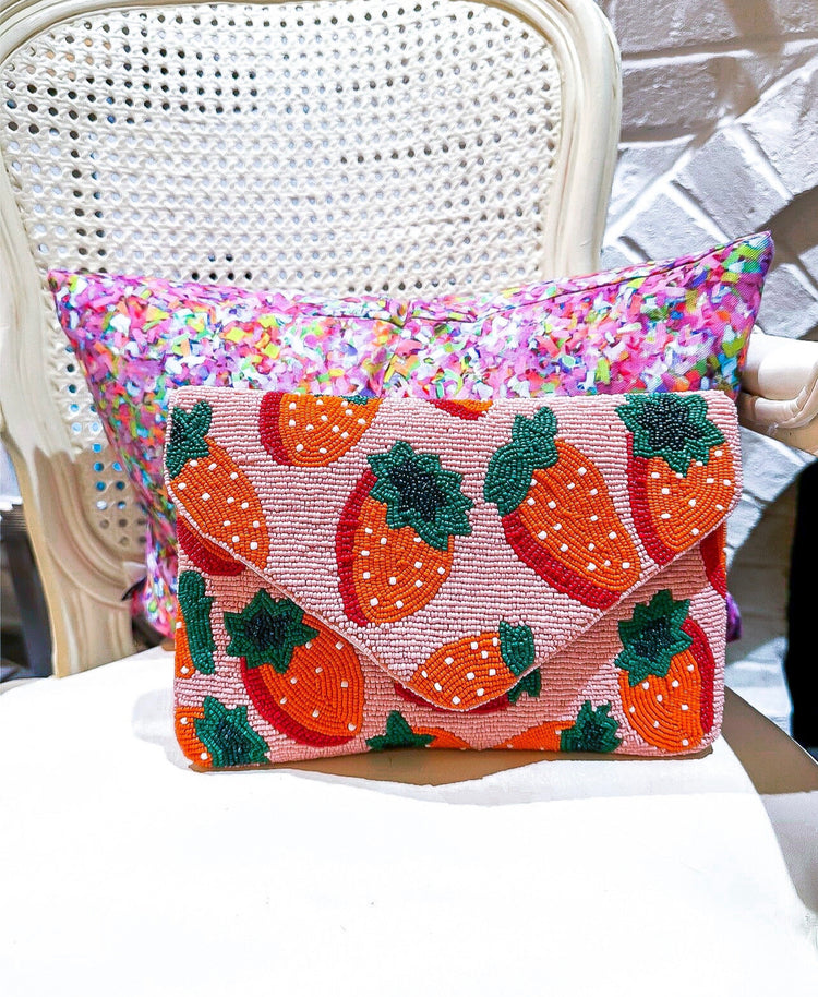 Strawberry Summer Seed Bead Clutch