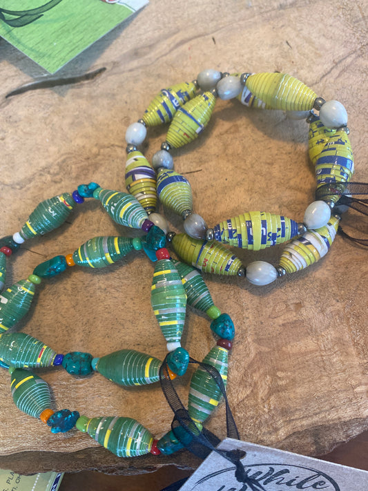While Waiting Paper Bead Bracelet