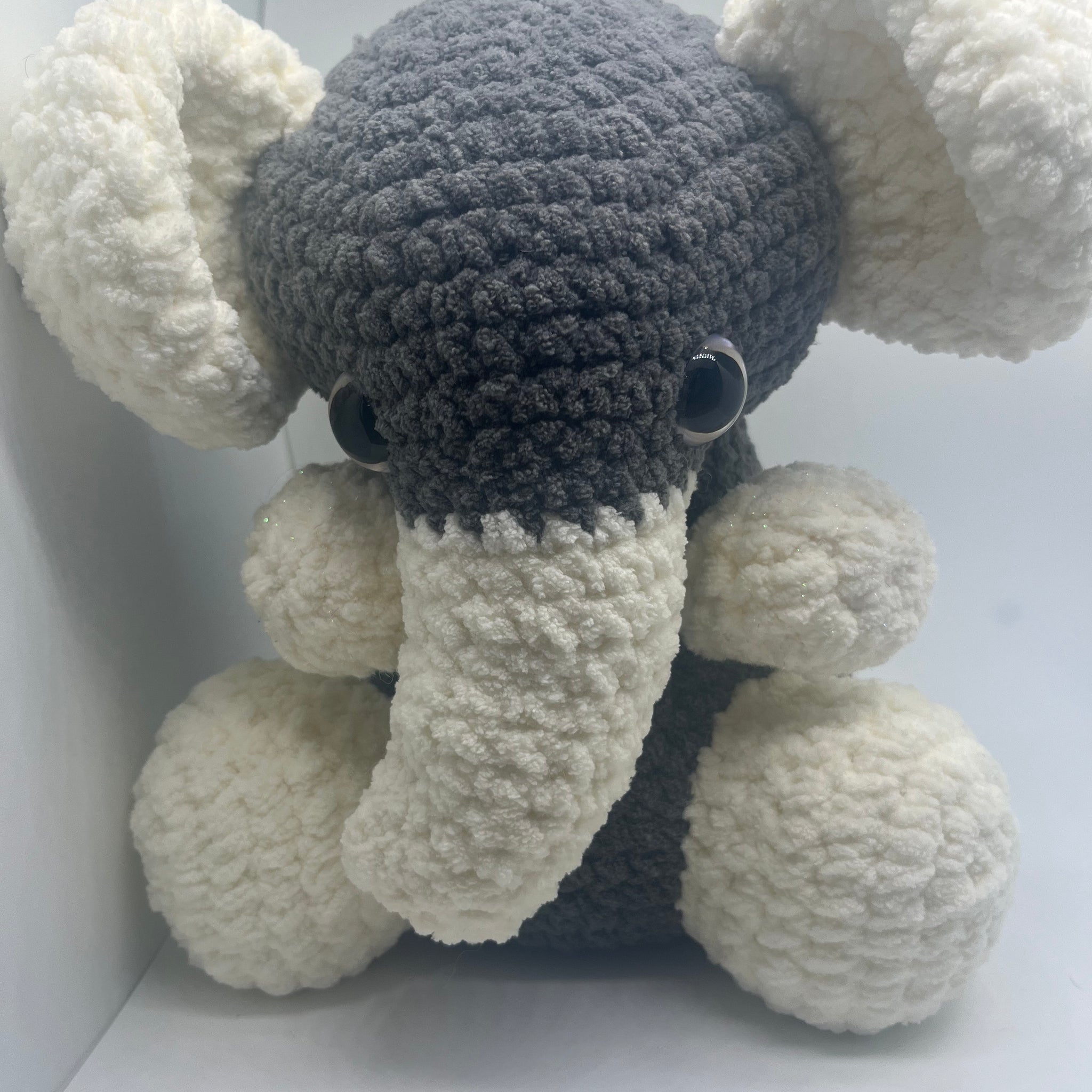 Elephant - gray, white