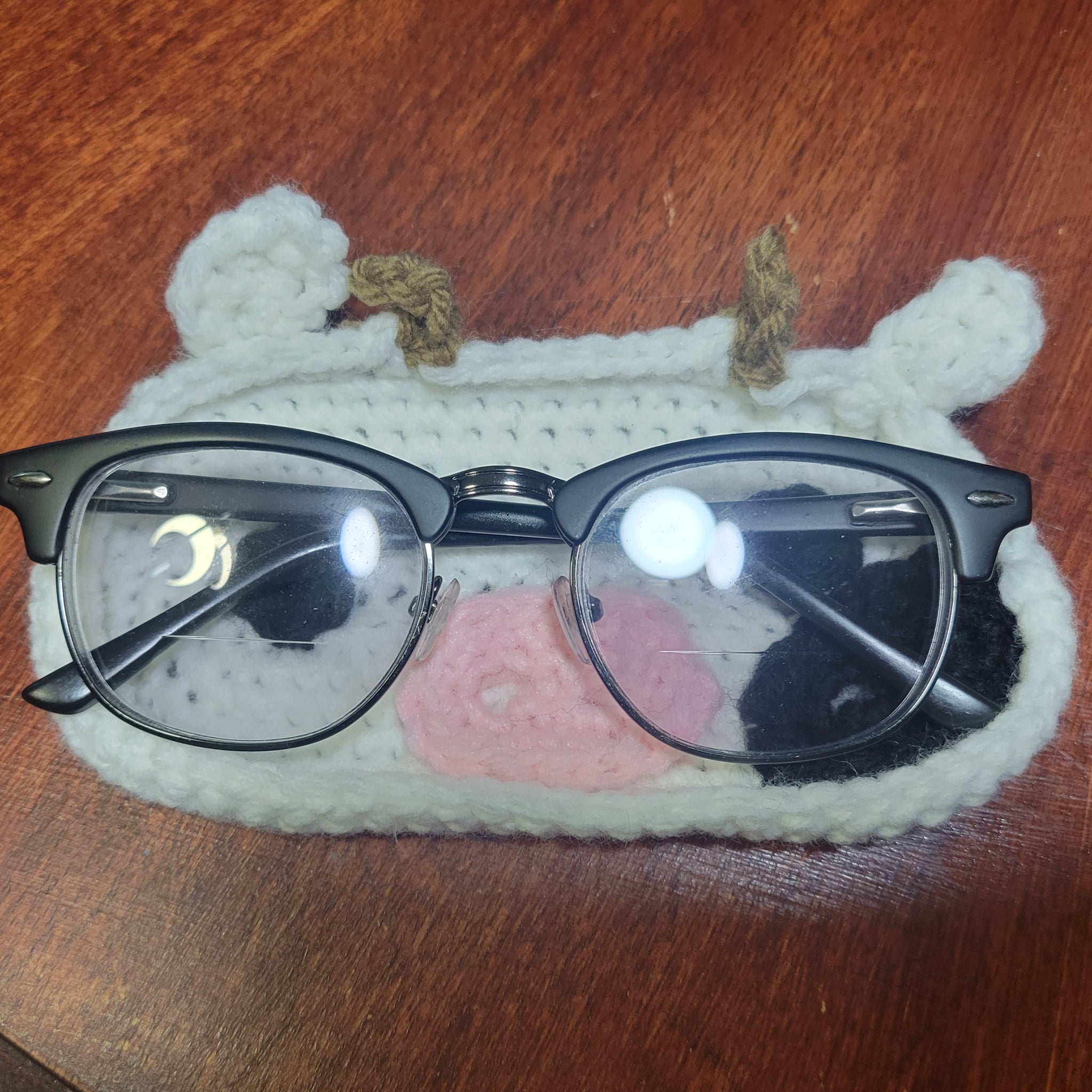 Cow Glasses Holder