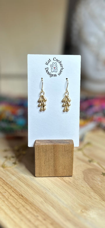 Gold plate fringe small dangle earrings