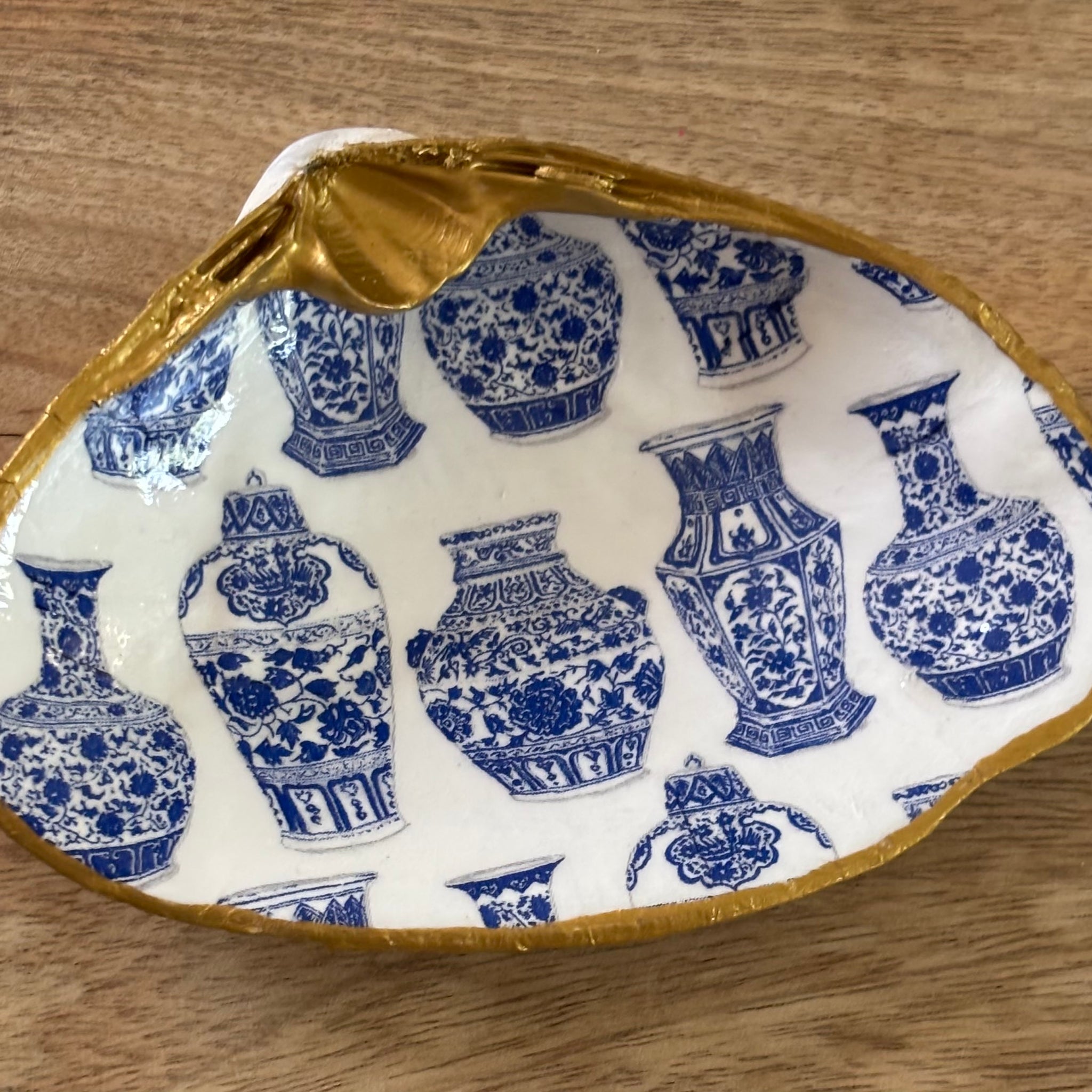 Decoupaged X-Large Clam Shell Jewelry/Trinket Dish (Blue Vases)