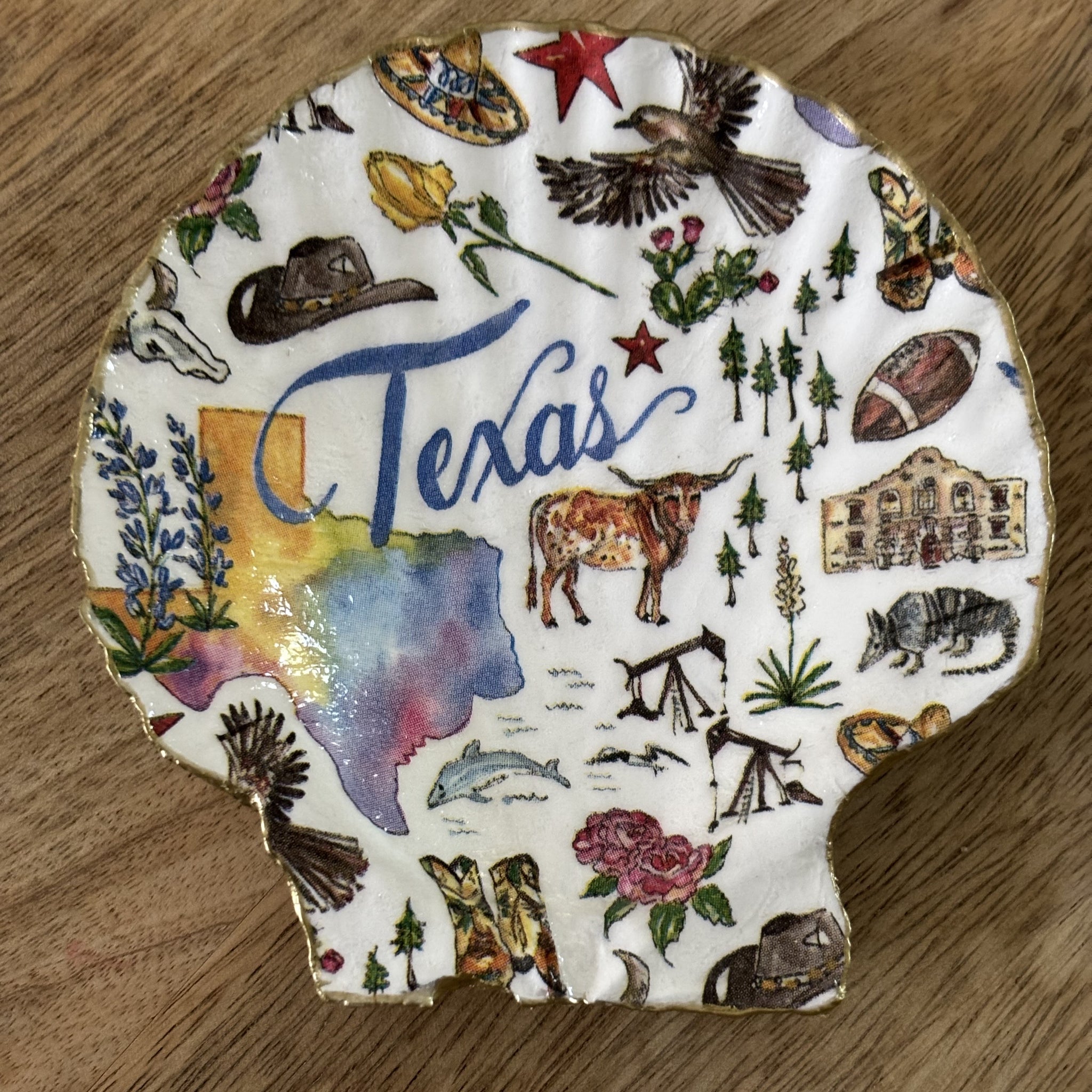 Decoupaged Scallop Shell Jewelry/Trinket Dish - States Collection (Texas)