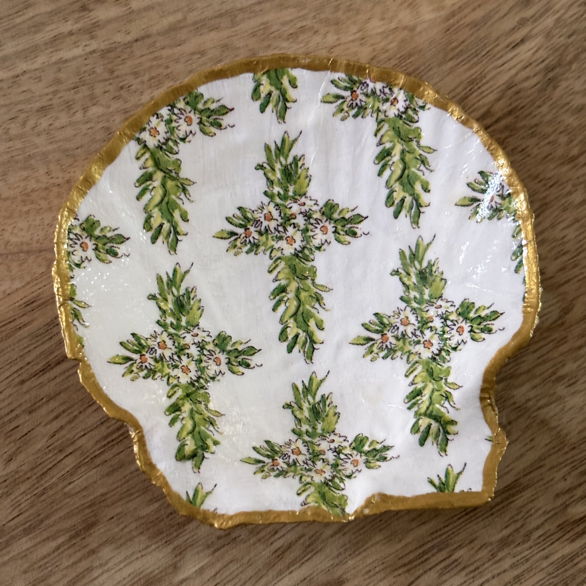 Decoupaged Scallop Shell Jewelry/Trinket Dish - Floral Crosses