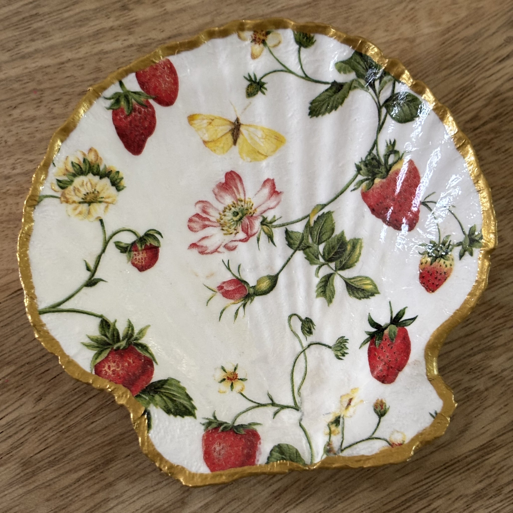 Decoupaged Scallop Shell Jewelry/Trinket Dish - Strawberries