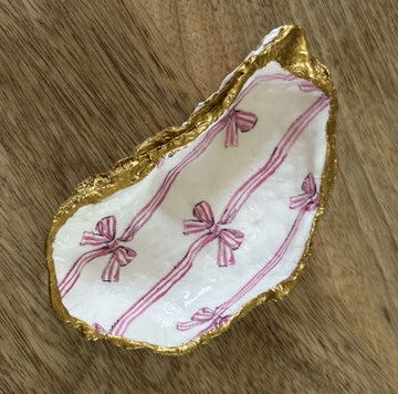 Decoupaged Oyster Shell Jewelry/Trinket Dish - Pink Bows