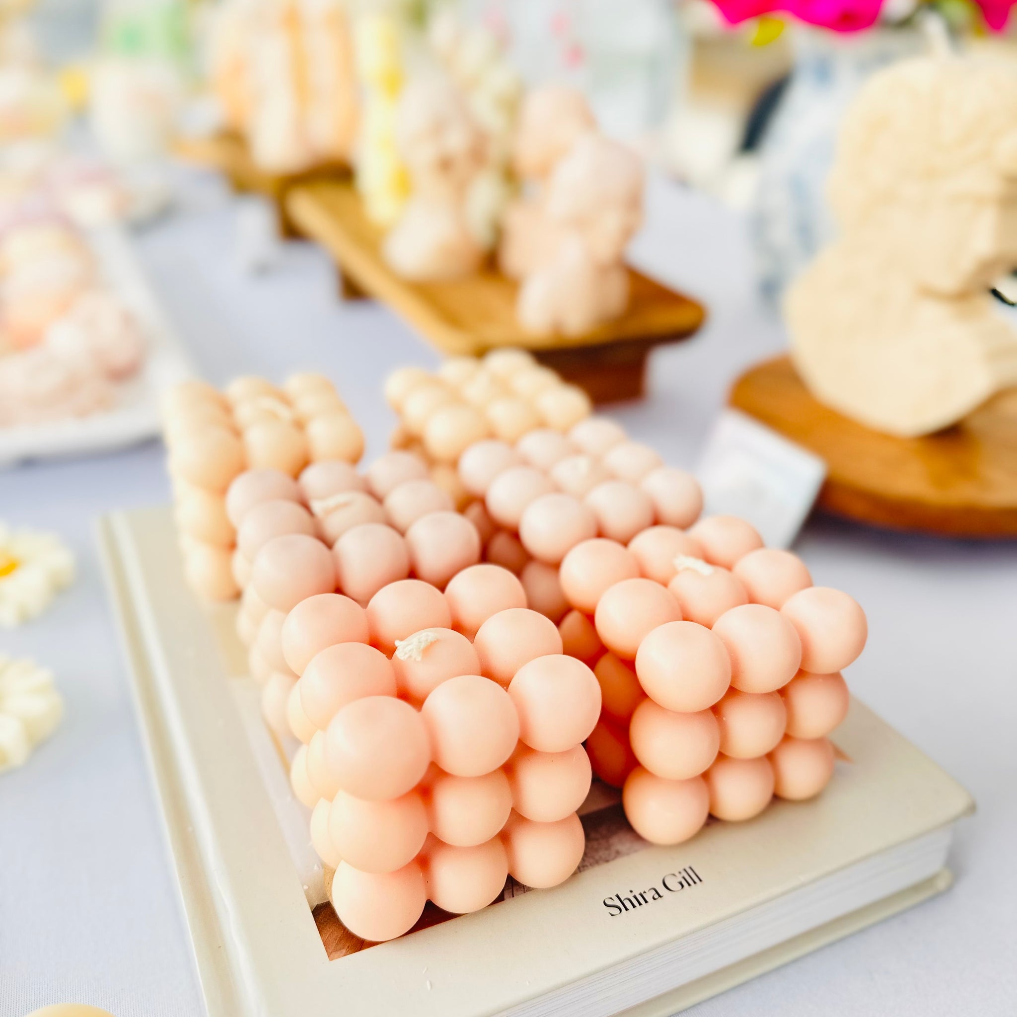 Bubble cube candle