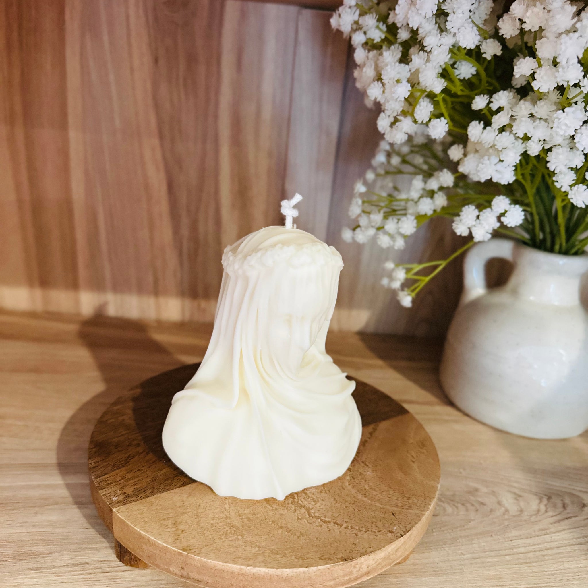 Veiled lady candle