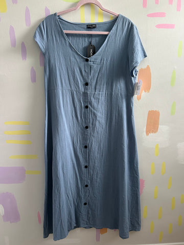 Noracora Dress