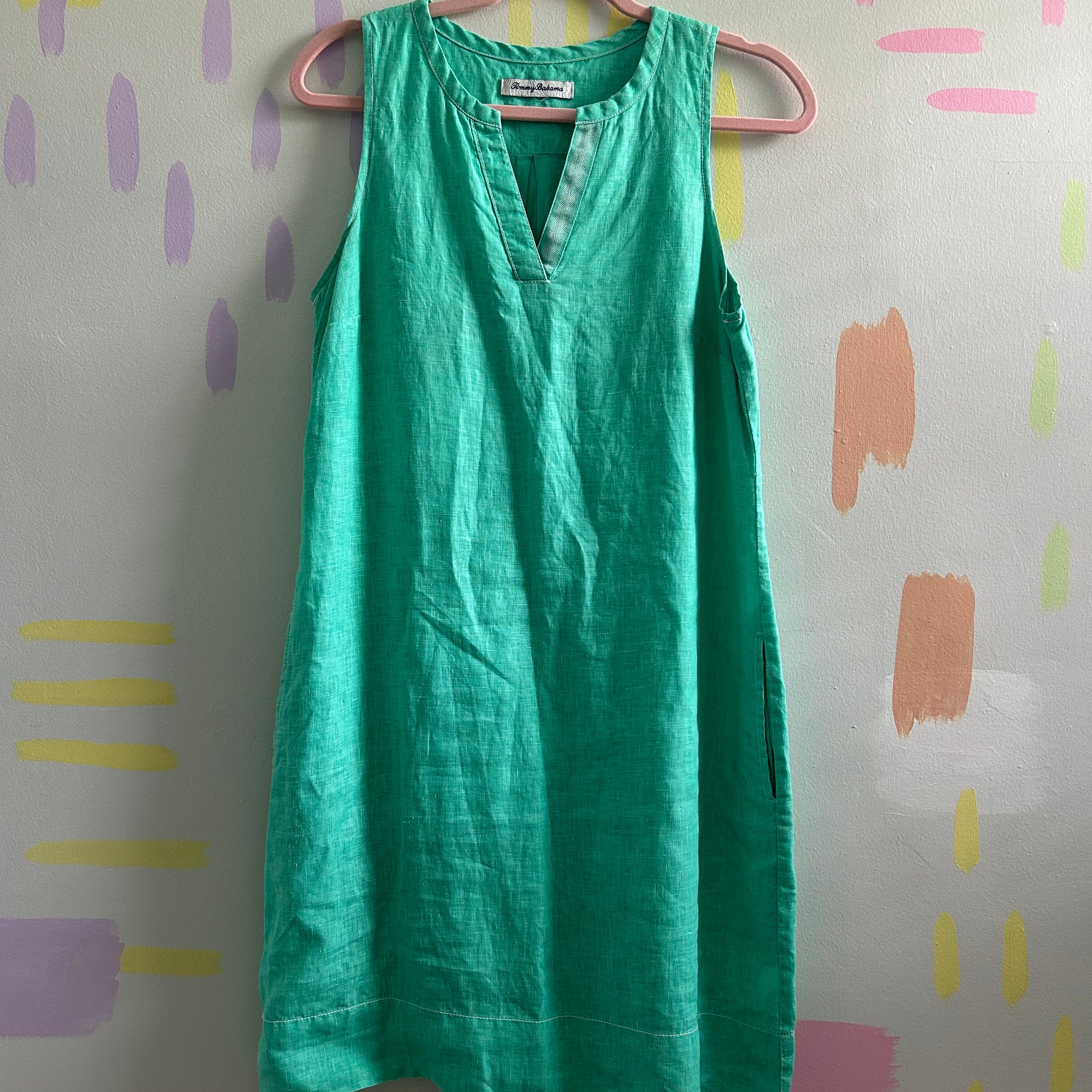 Tommy Bahama Green Linen-Blend Sleeveless V-Neck Dress