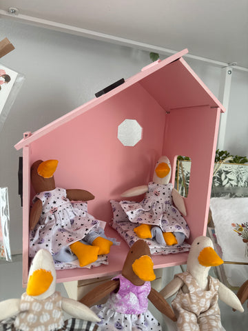 Silly goose house