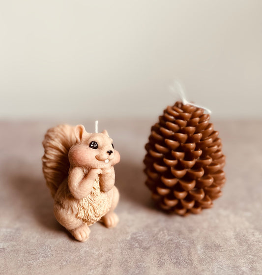 Squirrel candle