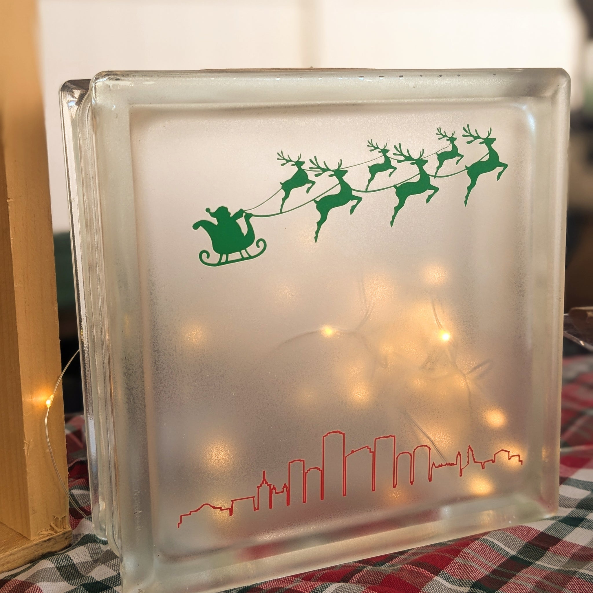 RVA Skyline w/Santa Frosted Cube