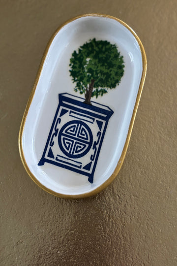 Small oblong trinket/soap dish