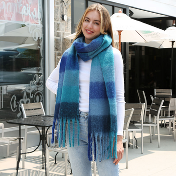 Oversized Cozy Scarf