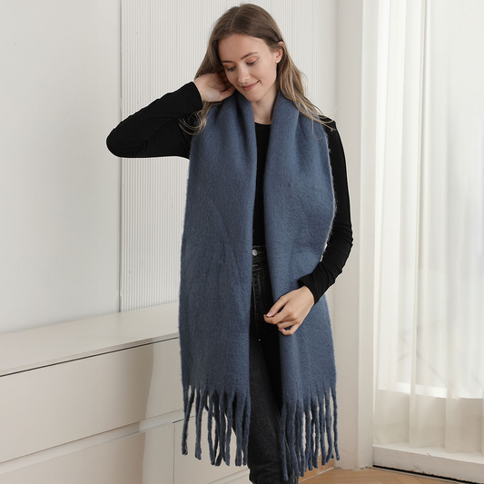 Oversized Cozy Scarf