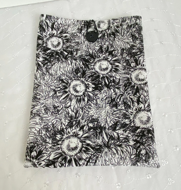 Black and White floral book sleeve