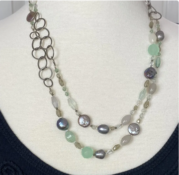 Pearl Gemstone and Chain Necklace